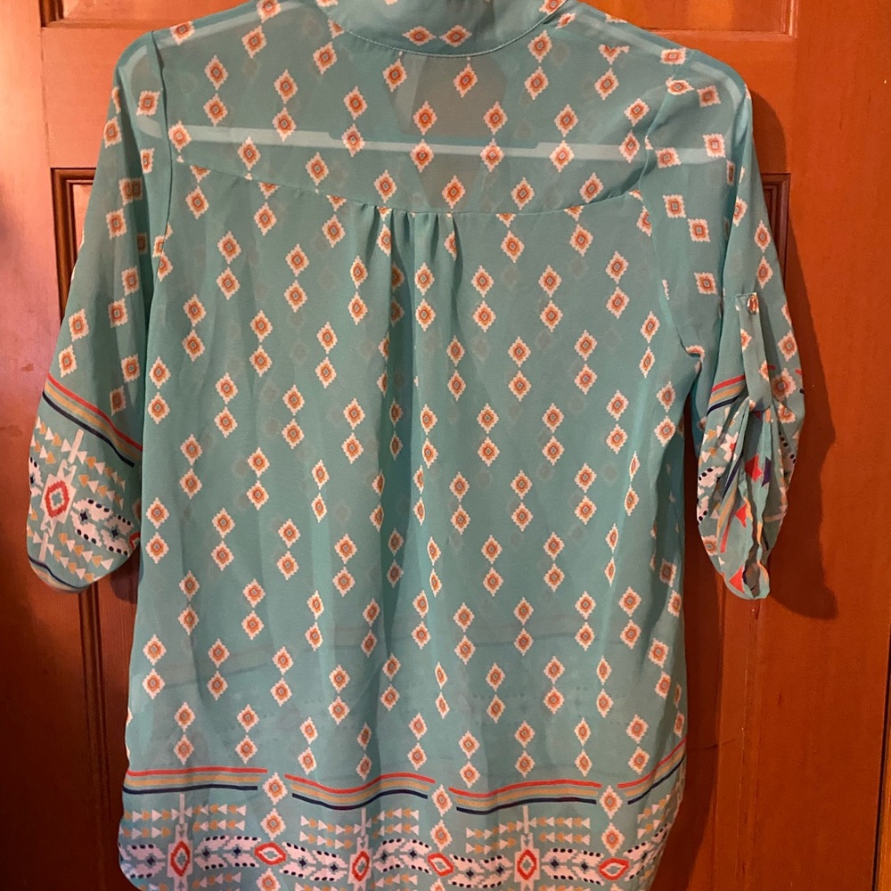 Poly blouse - Picture 4 of 5
